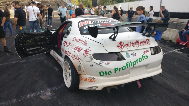 Illustration for article titled 100% Auto Live - tuning show coverage